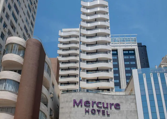 Mercure CamboriuHotel Em